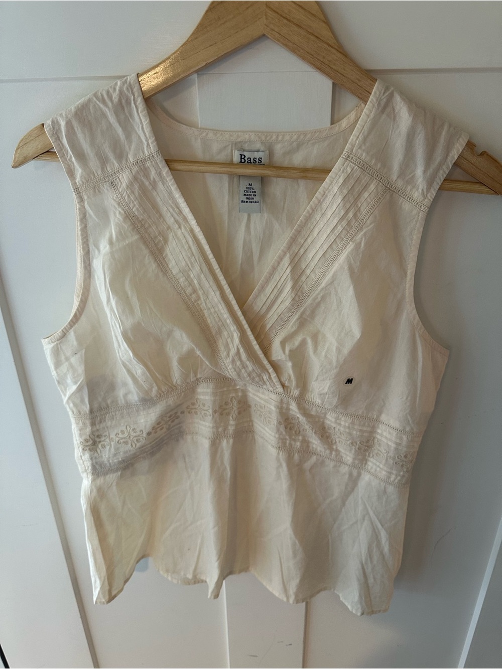 G.H. Bass & Co. Cream Cotton Sleeveless Blouse